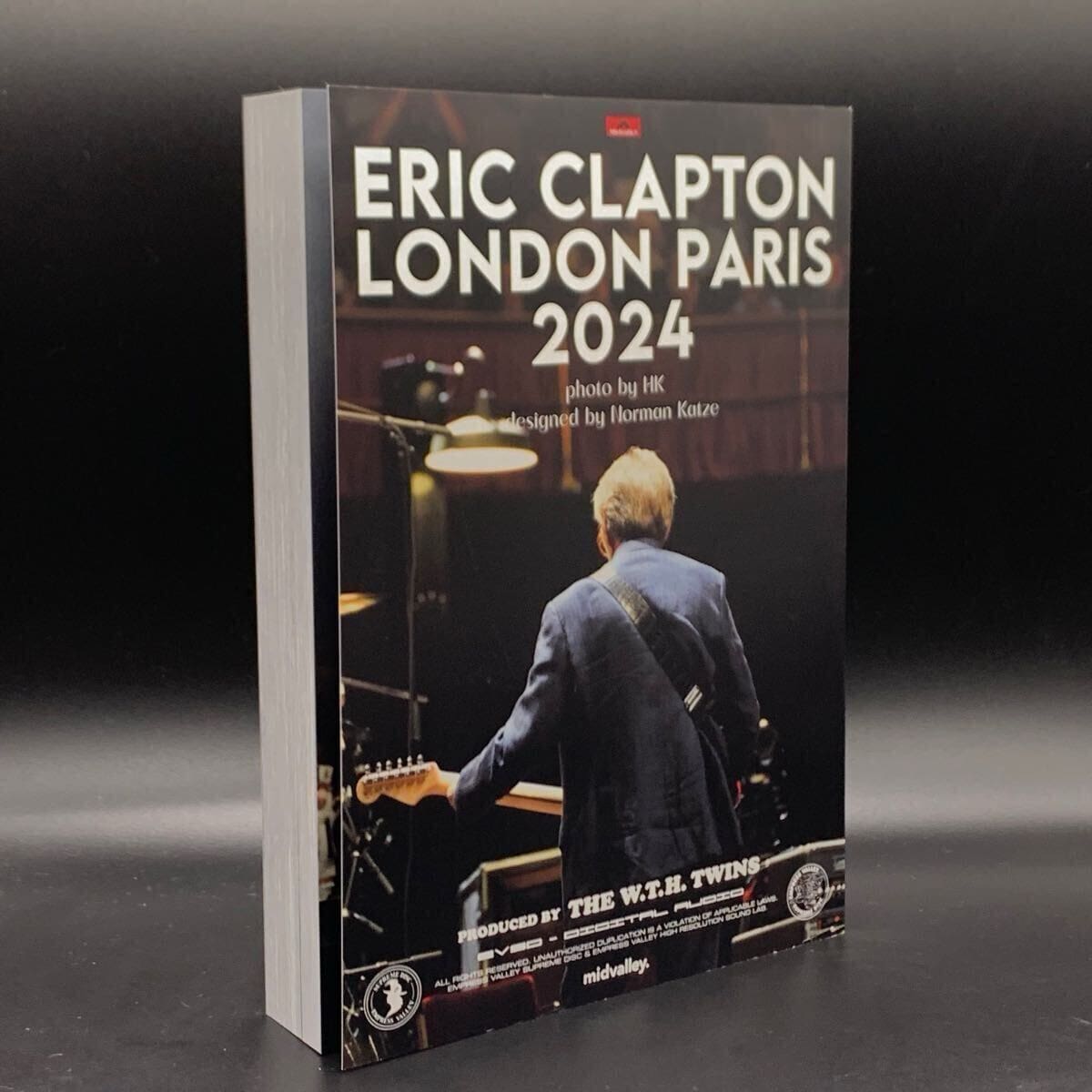 ERIC CLAPTON - ENDLESS (6 CD BOX + 300 PAGE PHOTO BOOK) - Image 8